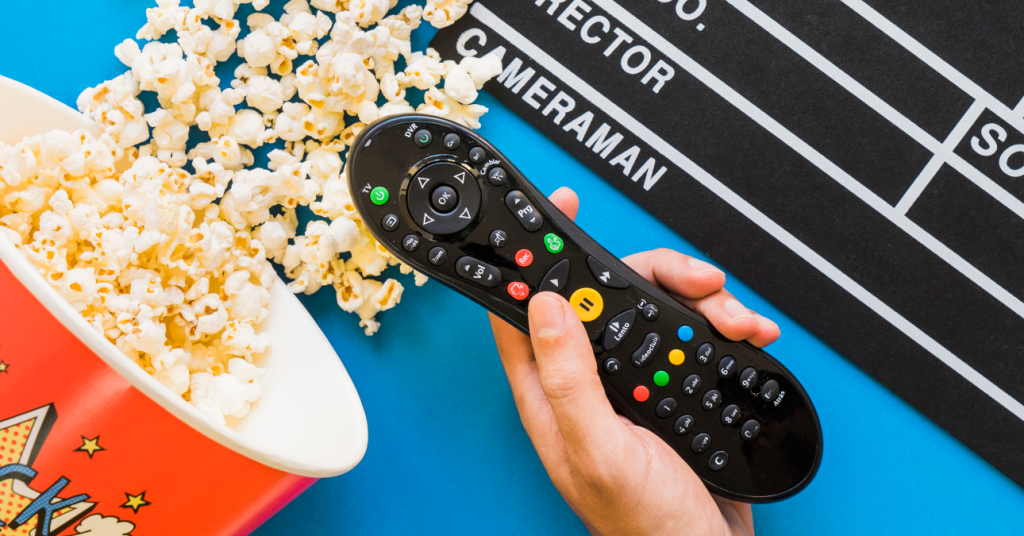 Claquete de cinema Representa o serviço de listas IPTV que oferecem filmes e séries sem travamentos.